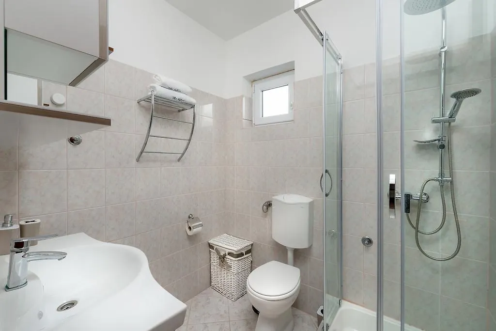 Apartments Villa Luxor Trogir