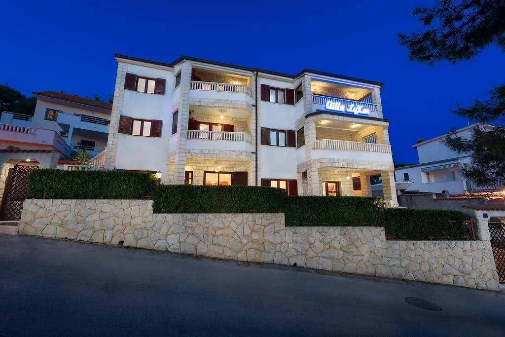 Apartments Villa Luxor Trogir